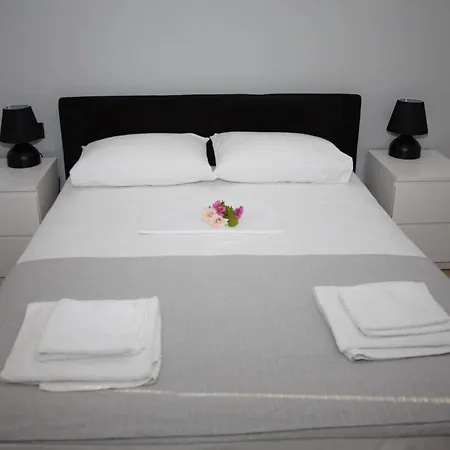 Ammos Seaside - 100 Metres From The Sea Appartamento *